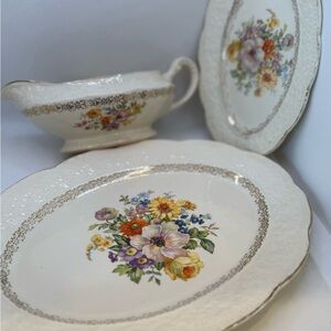 Vintage Edwin Knowles plate/dish/creamer set-Floral Patterned